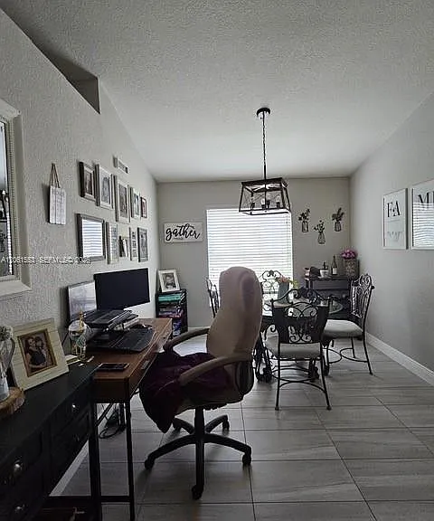 17728 SW 20th St — Photo 22