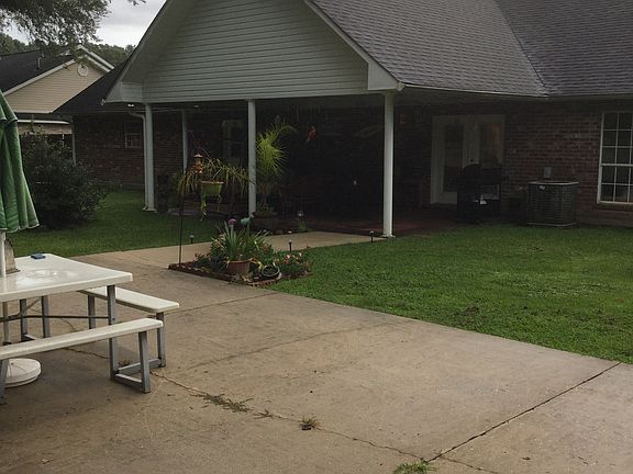 4th image of 29761 Oak Dr