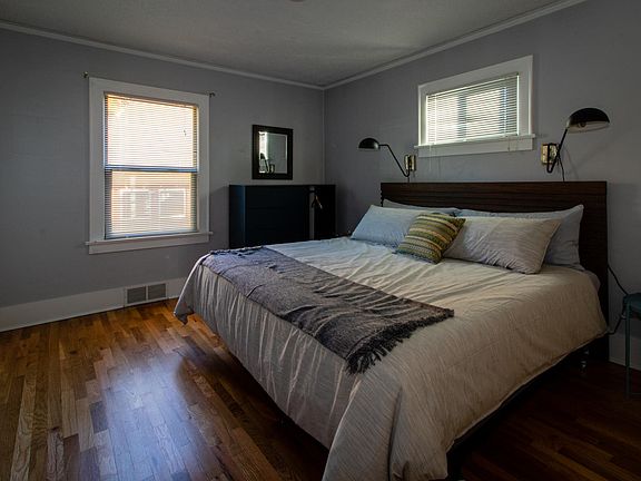 5th image of 3024 N 8th St