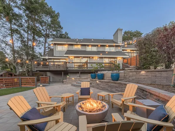 22 Deer Forest Dr, Monterey, CA 93940