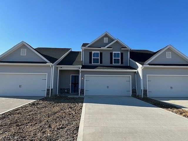 1st image of 433 Honeycrisp Dr NE