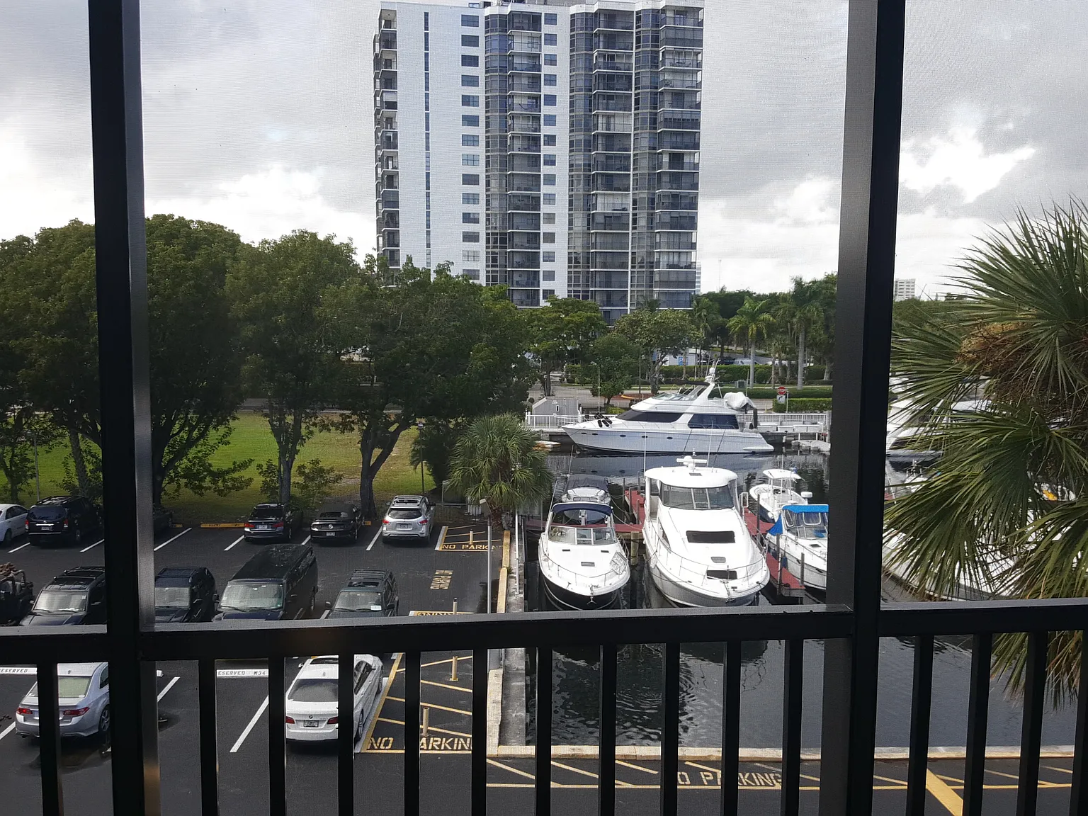 2 bed, 994 sqft, $2,500 — Photo 4