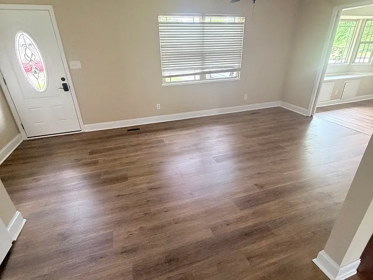 6908 Maize Dr — Photo 4