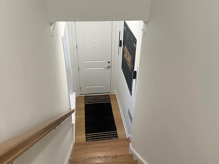 14210 Alki Dr — Photo 2
