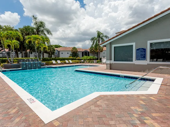Palms of Boca Del Mar