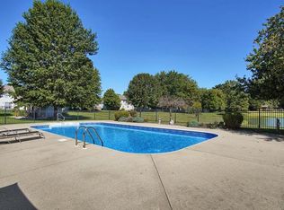 508 Avalon Dr, Troy, IL