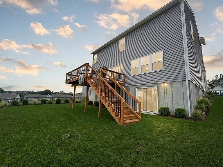 10561 Elderberry Ln — Photo 10
