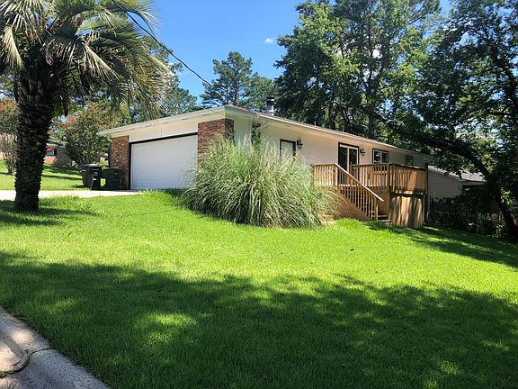 3rd image of 2701 Bedford Way