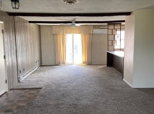 647 E Main St APT 72, Somerset, PA 15501