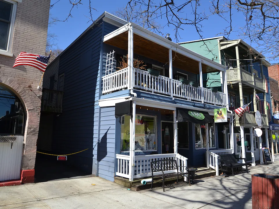486 Piermont Ave