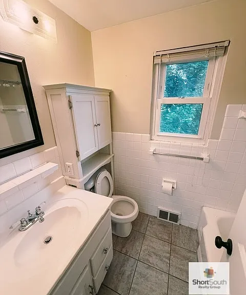 1701 Hiawatha Dr SE — Photo 6
