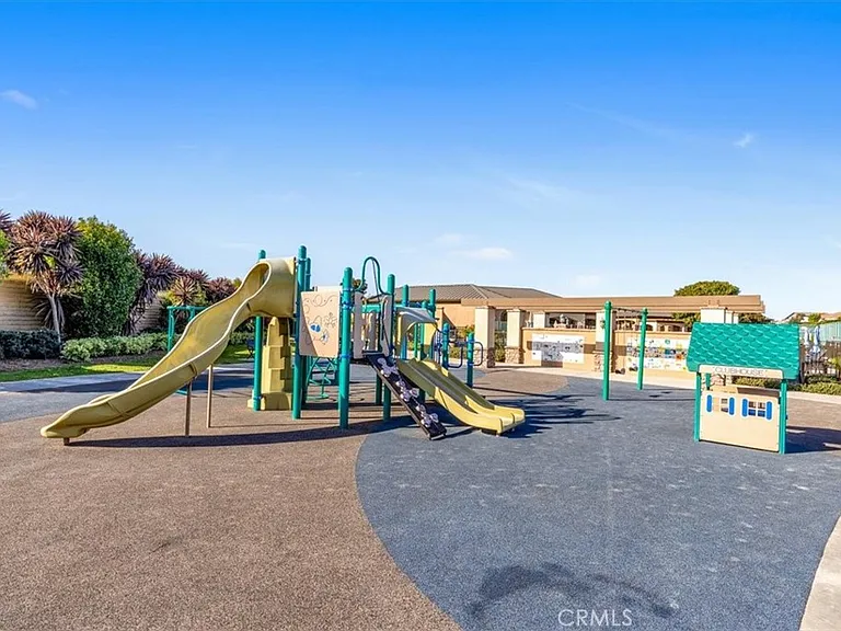 33885 Manta Ct — Photo 24