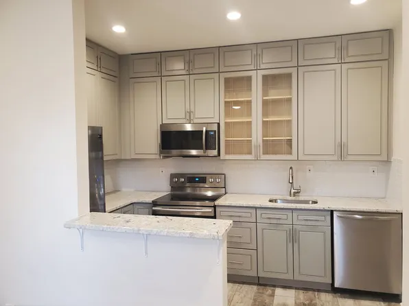 149 Peachtree Cir NE, Atlanta, GA