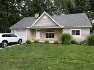 3877 Kent Rd, Stow, OH 44224