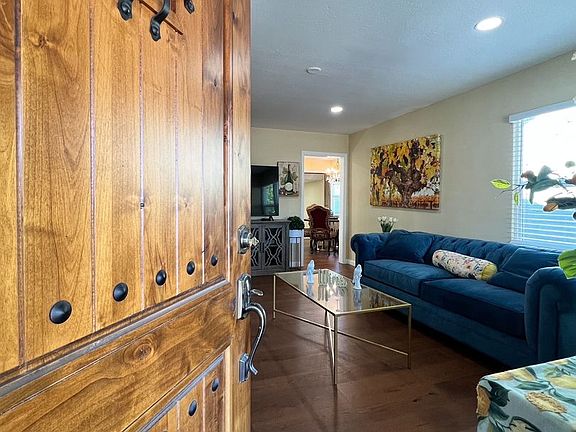 2nd image of 1635 Yajome St