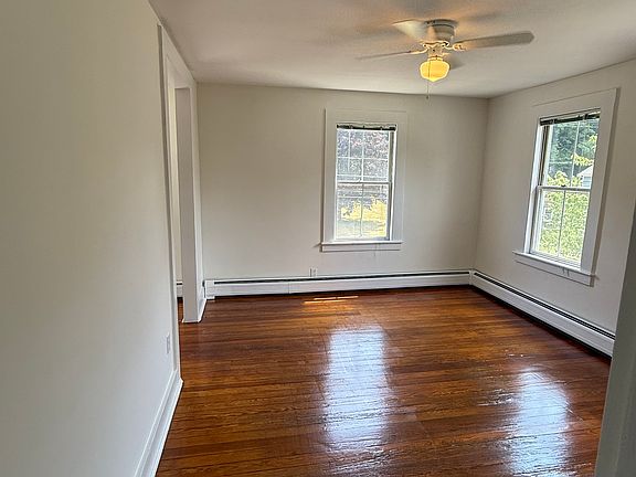 5th image of 30 Maple Ave #32F