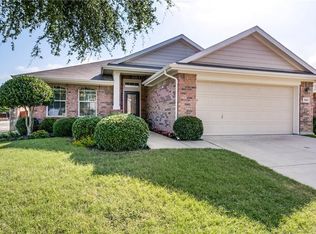 1044 Ingram Dr, Forney, TX 75126