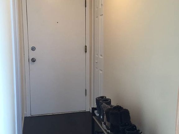 4th image of 13 Crestview Ln Unit 7