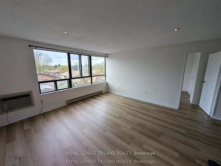 135 Base Line Rd W #306 — Photo 12