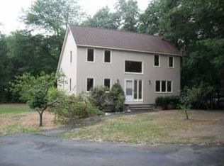 46 Schaefer Cir, Hudson, NH 03051