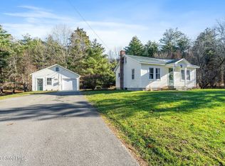 396 Malden Bridge Rd, Nassau, NY 12123