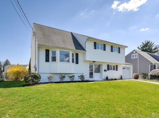 117 Woodland Ave S, Middlesex, NJ 08846