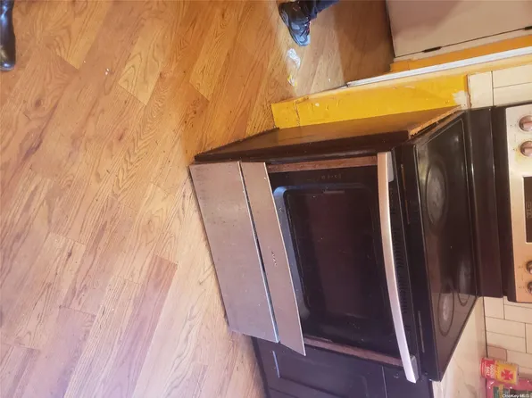 450 Linwood Street, Brooklyn, NY 11208