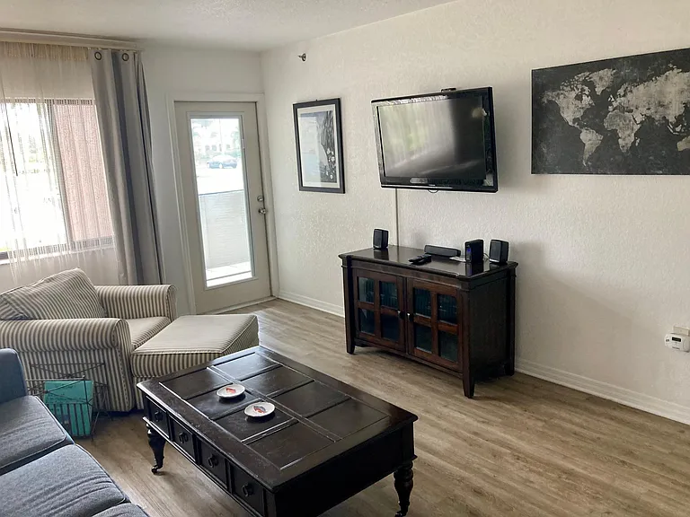3170 Matecumbe Key Rd #117 — Photo 8