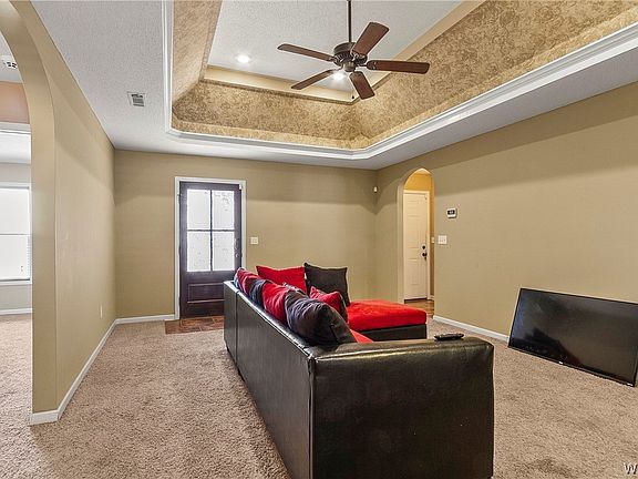 5th image of 338 Old Bridge Rd