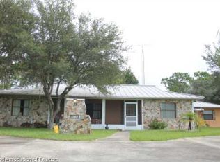 3744 Skipper Rd, Sebring, FL 33872