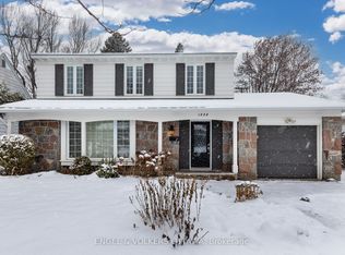 1885 Louisiana Ave, Ottawa, ON K1H 6T8