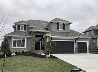 6827 Belmont Dr, Shawnee, KS 66226