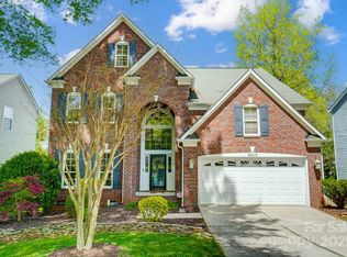 6519 Summertree Ln, Charlotte, NC 28270
