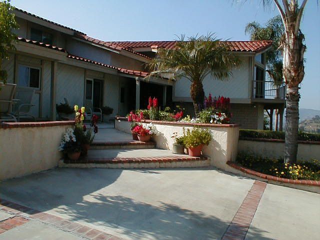 2nd image of 1274 Bernita Rd