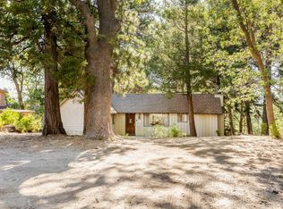 26281 Alpine Ln, Twin Peaks, CA 92391