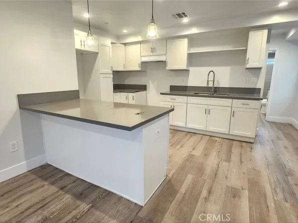 10962 1/2 Avalon Blvd, Los Angeles, CA