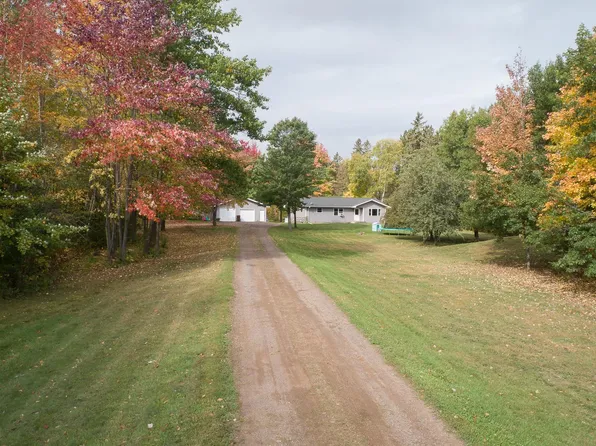 2813 Rainbow St, Brook Park, MN 55007