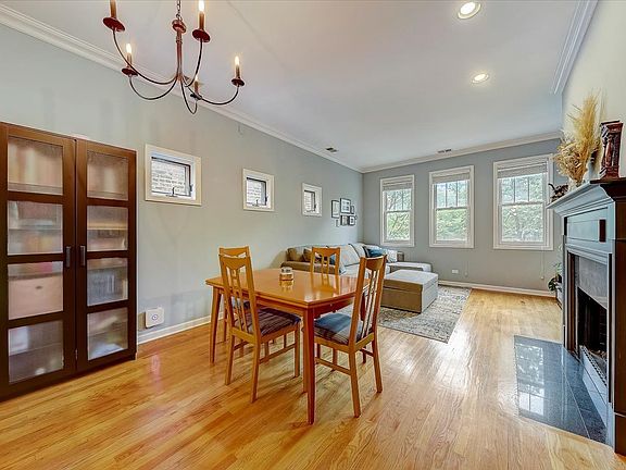 5th image of 4212 N Ashland Ave APT 2N