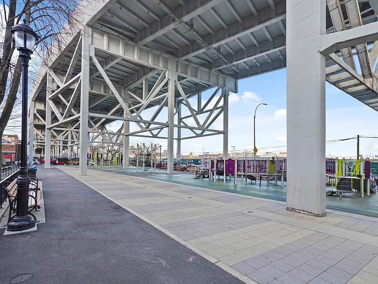562 Court St #5B — Photo 21