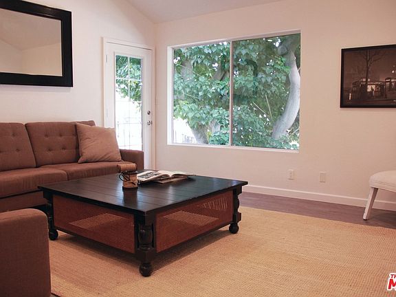 2nd image of 620 W Hyde Park Blvd Unit 224