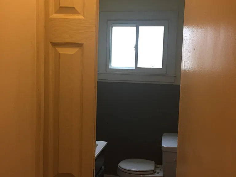 8866 Main St #1 — Photo 8