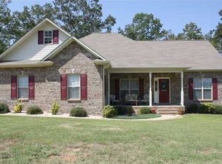 100 Rockwell Dr, Riverside, AL 35135