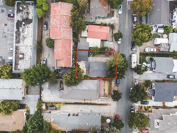 5th image of 318 America Ave