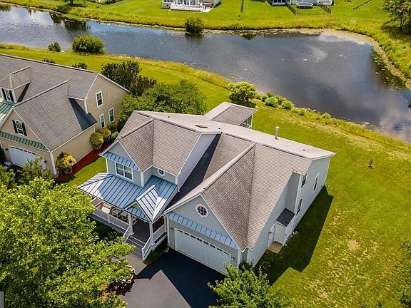 3rd image of 37335 Hidden Bay Dr