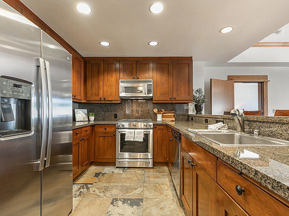 5th image of 8001 Northstar Dr #301