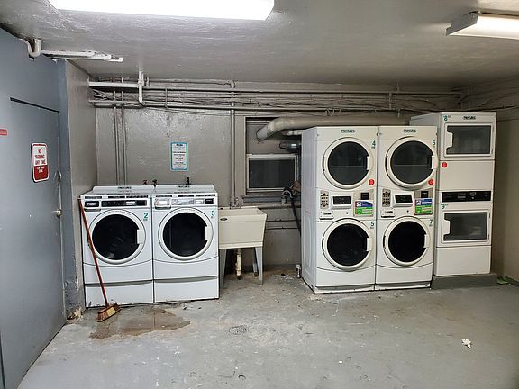 5th image of 2505 John F Kennedy Blvd #14E