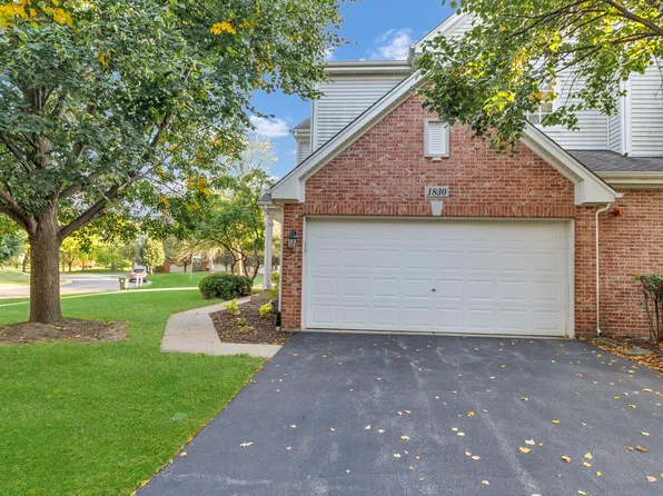 1830 Maureen Dr, Hoffman Estates, IL 60192