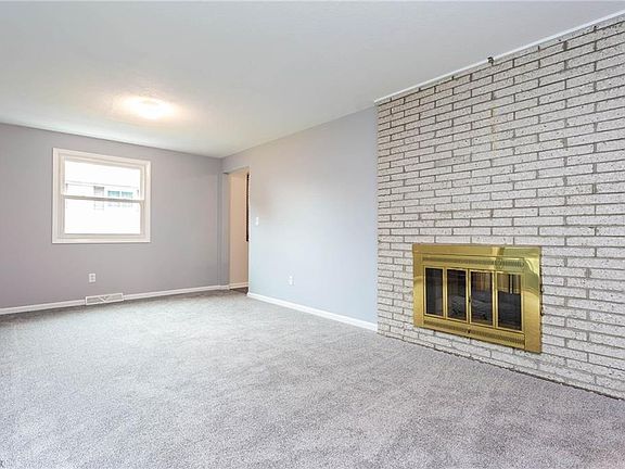 4th image of 1829 N Nantucket Dr