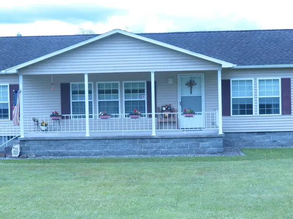 112 Bruce St, Elkins, WV 26241