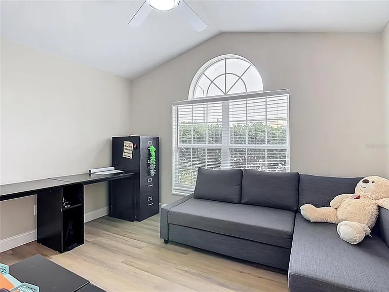 1128 Pinedale Dr — Photo 33